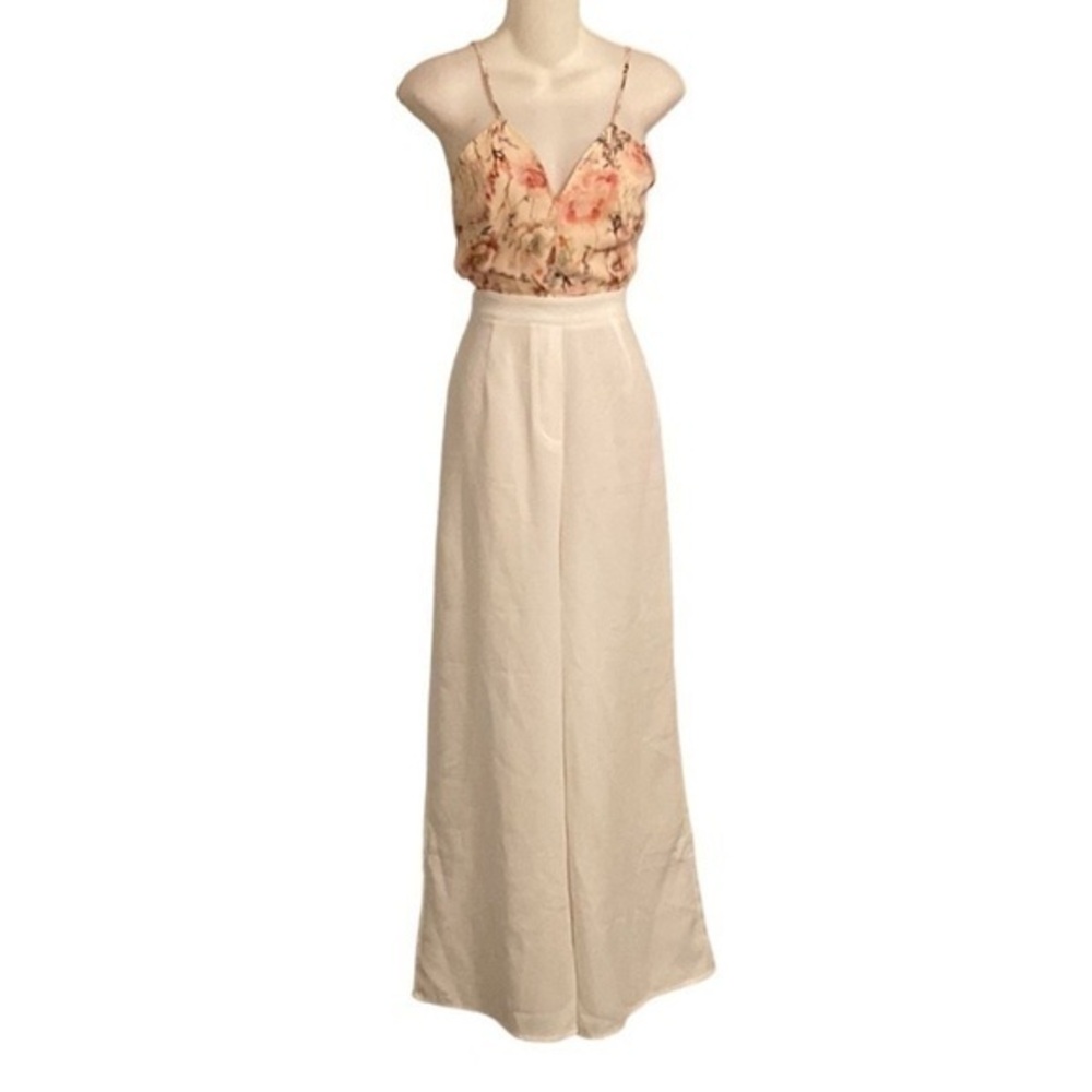 NWT Rehab floral open back white wide leg jumpsuit Medium M